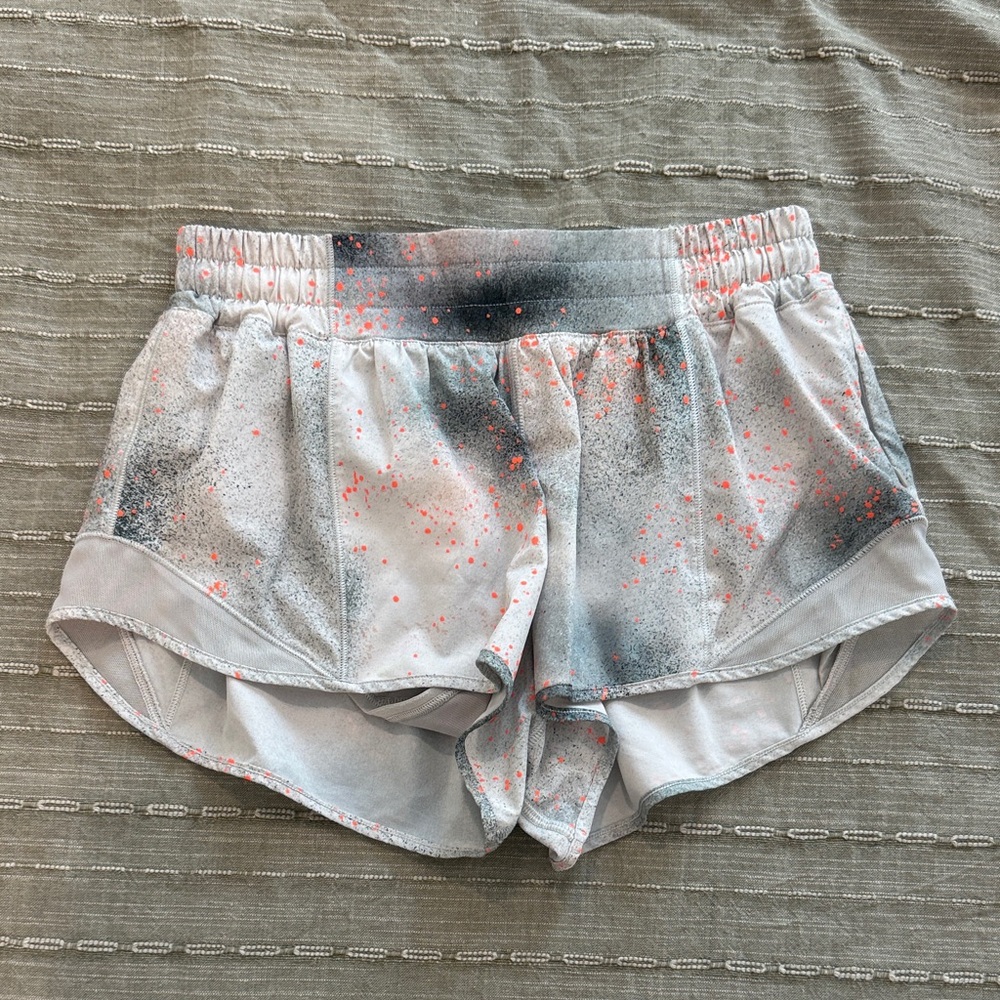Lululemon LR Hotty Hot Shorts